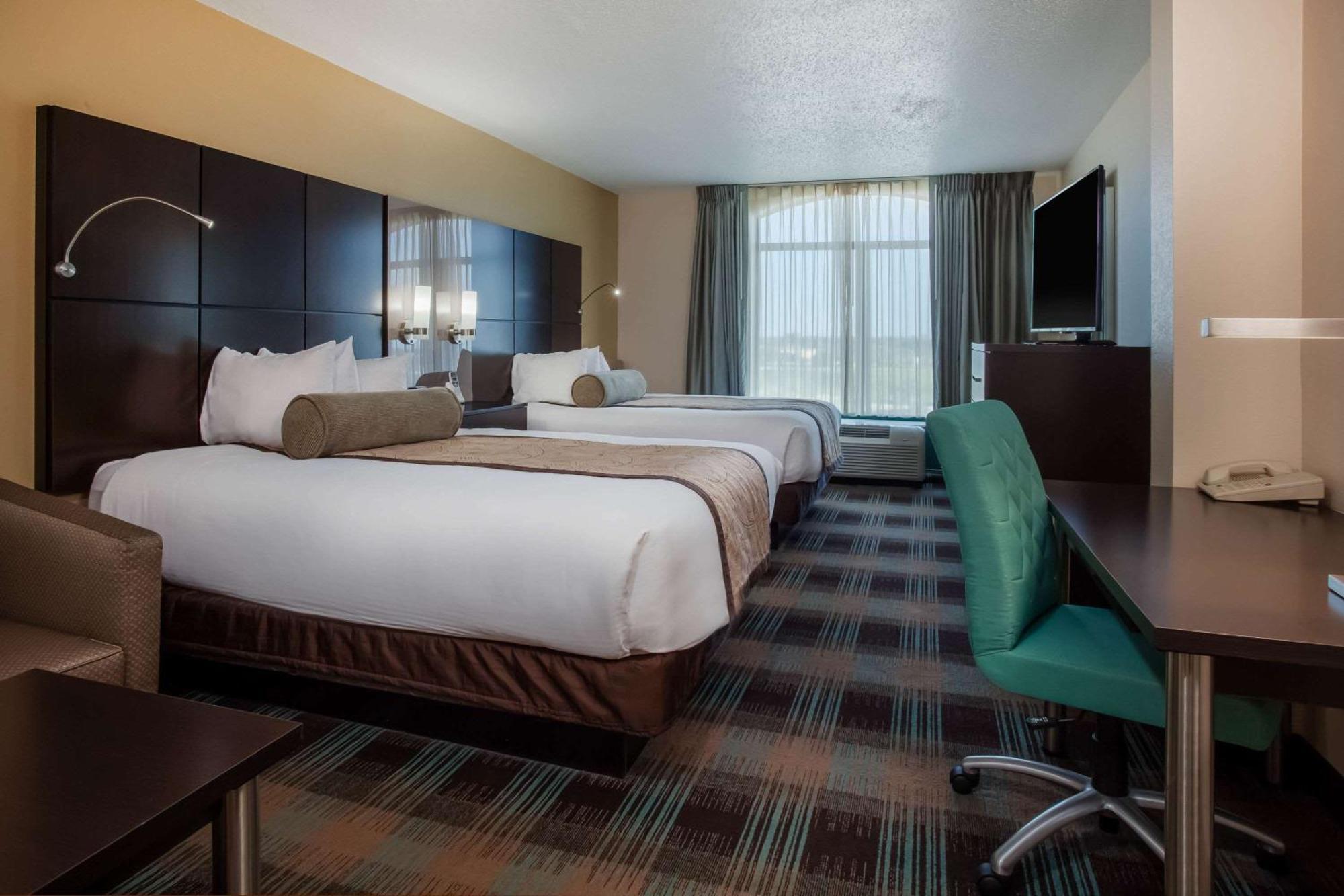 Wingate By Wyndham - Orlando International Airport- Free Hot Breakfast Otel Dış mekan fotoğraf