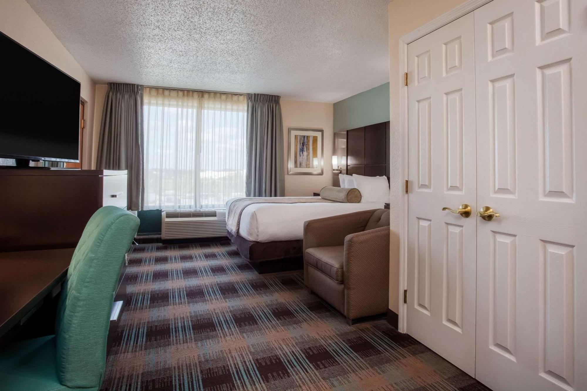 Wingate By Wyndham - Orlando International Airport- Free Hot Breakfast Otel Dış mekan fotoğraf